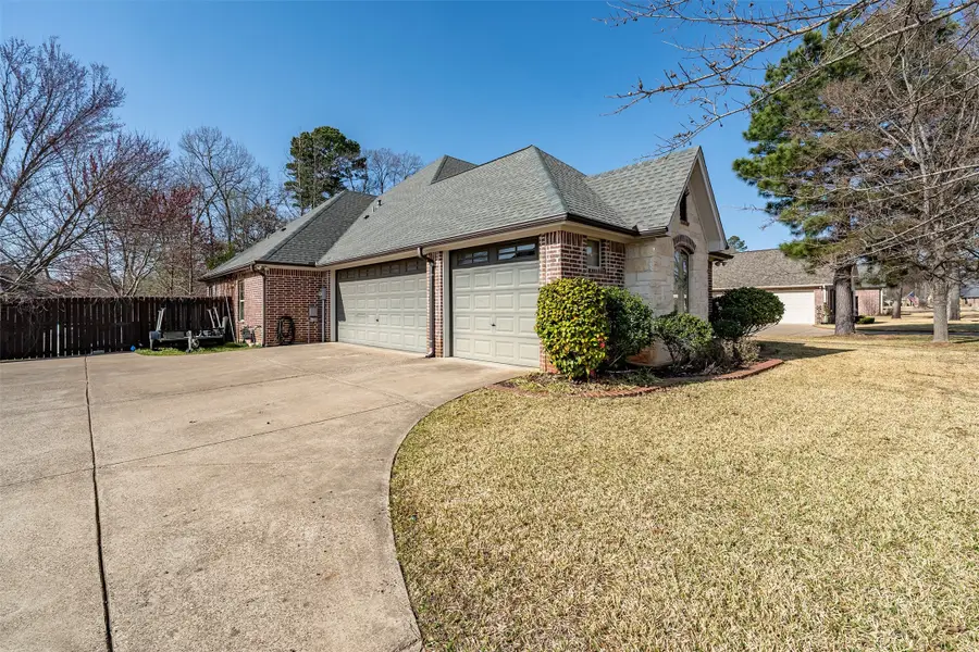 6443 Rochester Way, Tyler, TX 75703 - #3