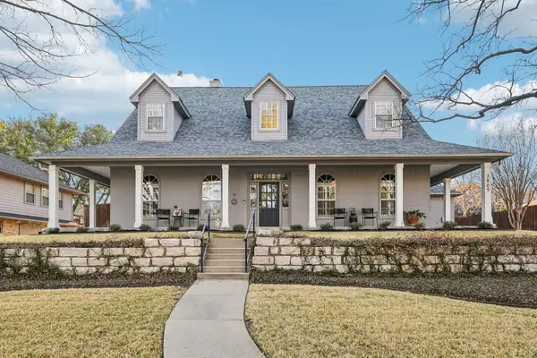 3809 Welwyn Way Drive, Bedford, TX 76021