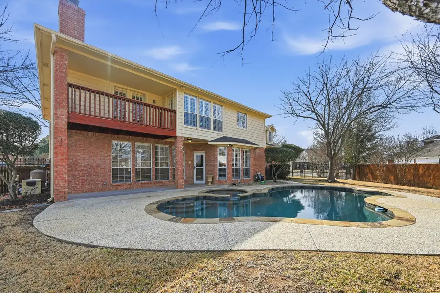 303 Chestnut Cove Circle, Southlake, TX 76092 - #2