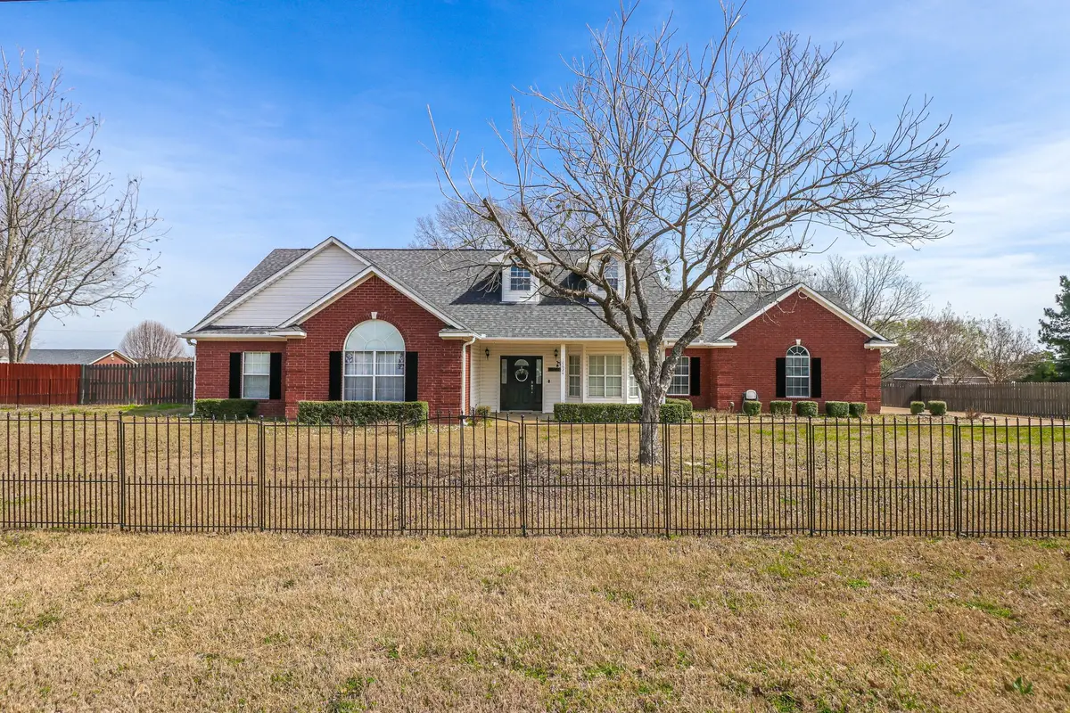 10624 Russell Dr Drive, Chandler, TX 75758 - #1