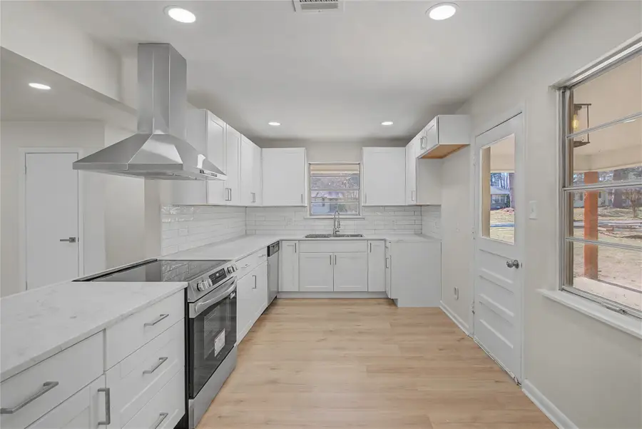 9033 Hilton Drive, Shreveport, LA 71118 - #2