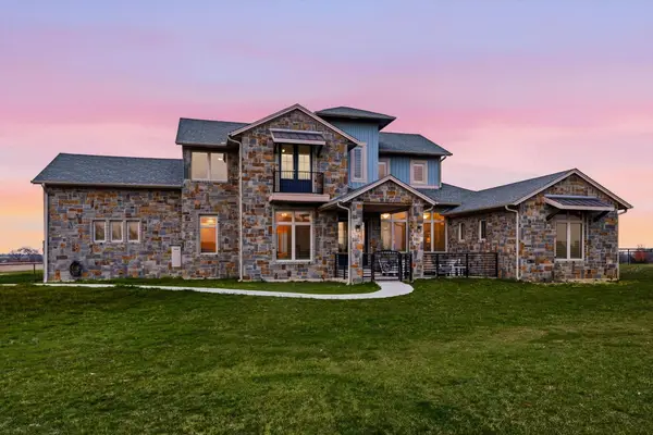 9630 Hackamore Court, Justin, TX 76247