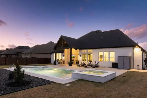 12500 Palmer Drive, Fort Worth, TX 76179