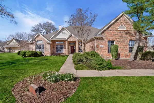 7517 Rodeo Drive, Denton, TX 76208