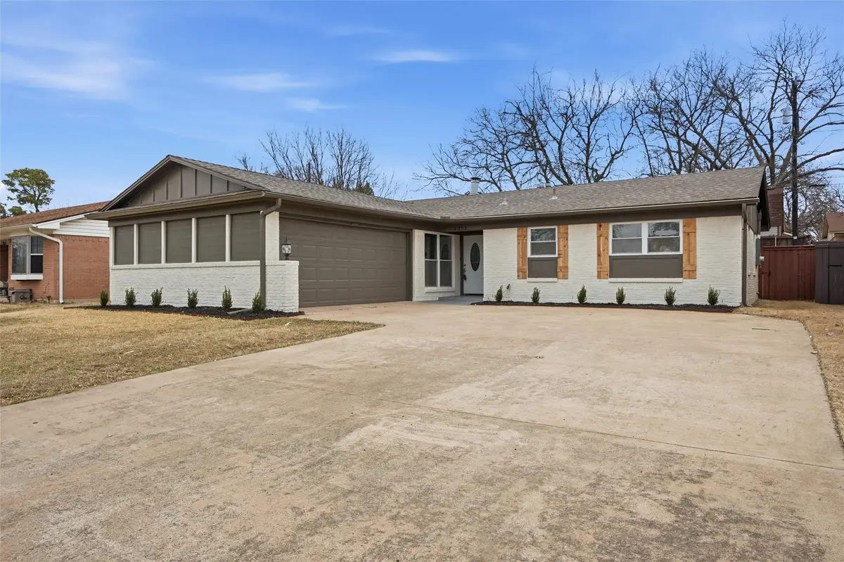 2313 N Ricketts Street, Sherman, TX 75092 - #1