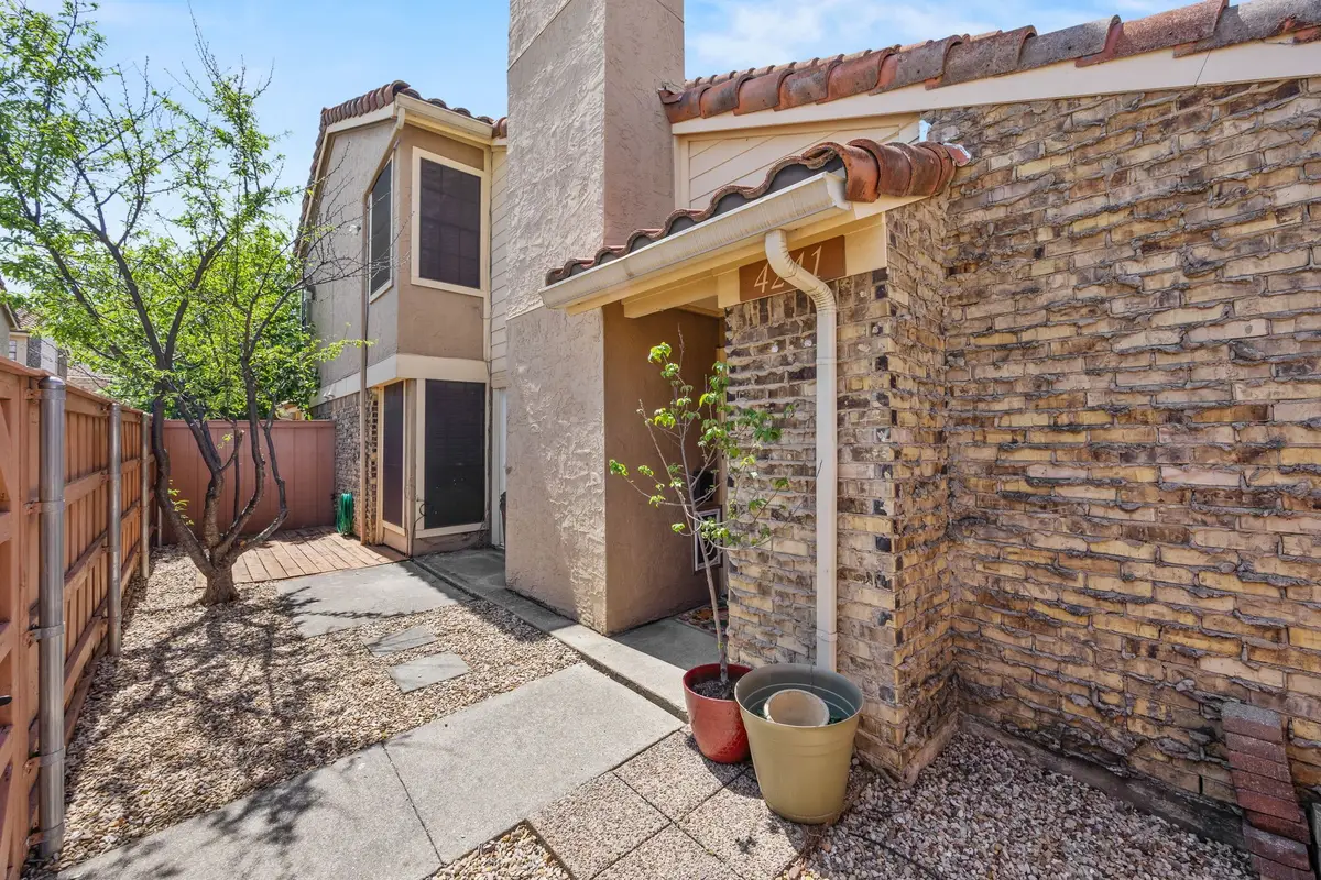 4241 Madera Road #4, Irving, TX 75038 - #1