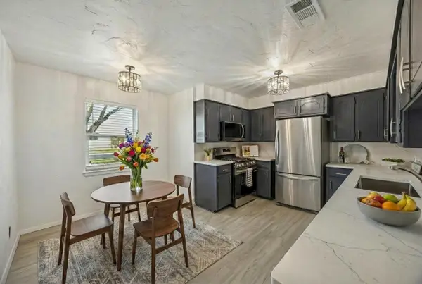 312 E Hampton Road, Crowley, TX 76036