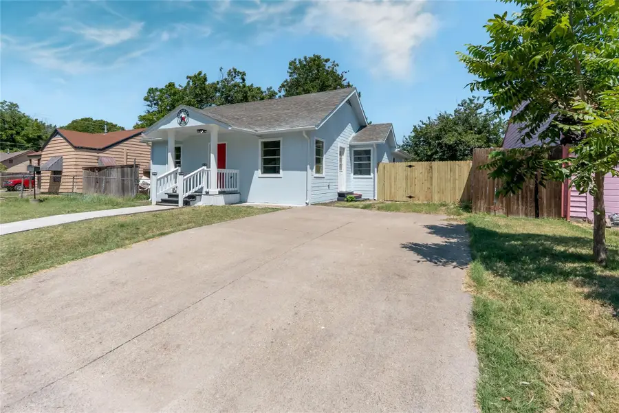 1506 Hickory Street, Grand Prairie, TX 75050 - #2