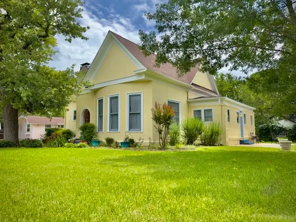 330 E Mcneill Street, Stephenville, TX 76401