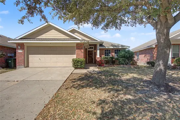 1042 Grimes Drive, Forney, TX 75126