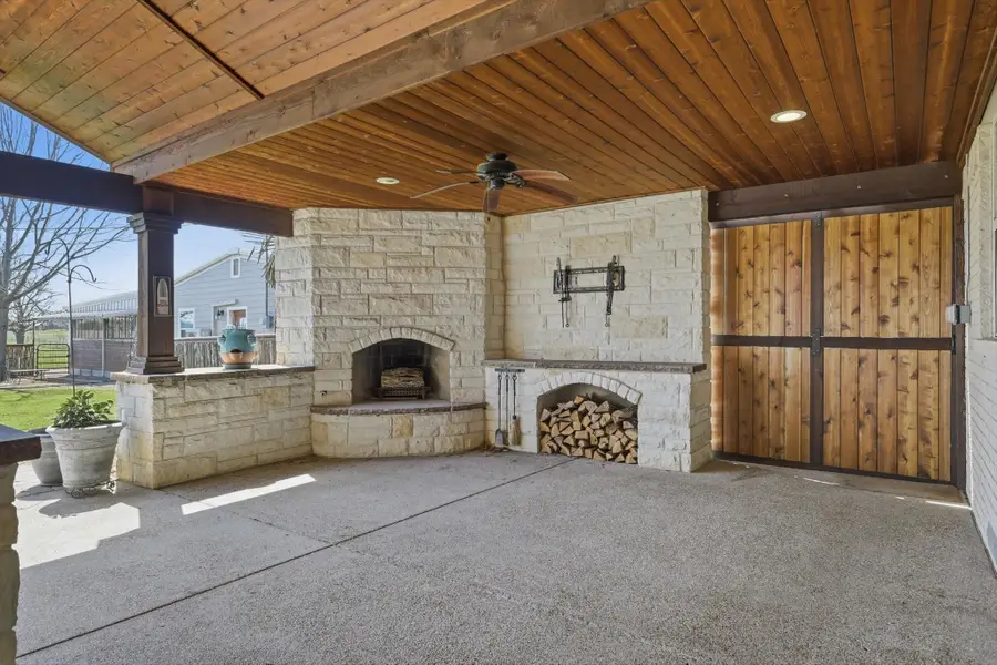 6996 Ganzer Road E, Denton, TX 76207 - #2