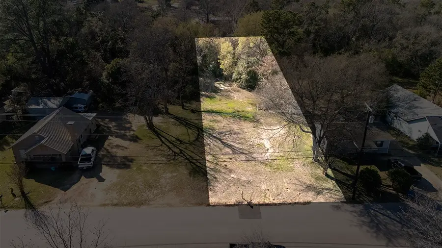 825 N Prairieville Street, Athens, TX 75751 - #2