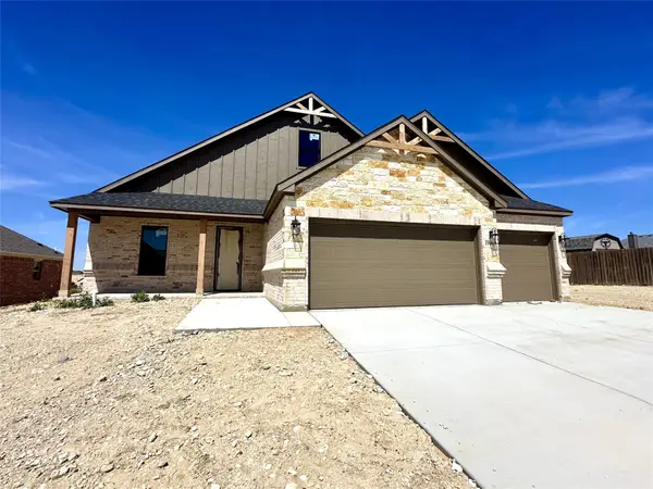 1900 W Westhill Drive, Cleburne, TX 76033