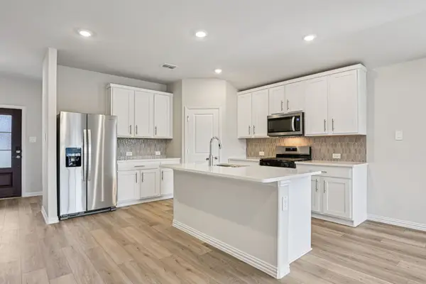 4212 Palestine Drive, Farmersville, TX 75442