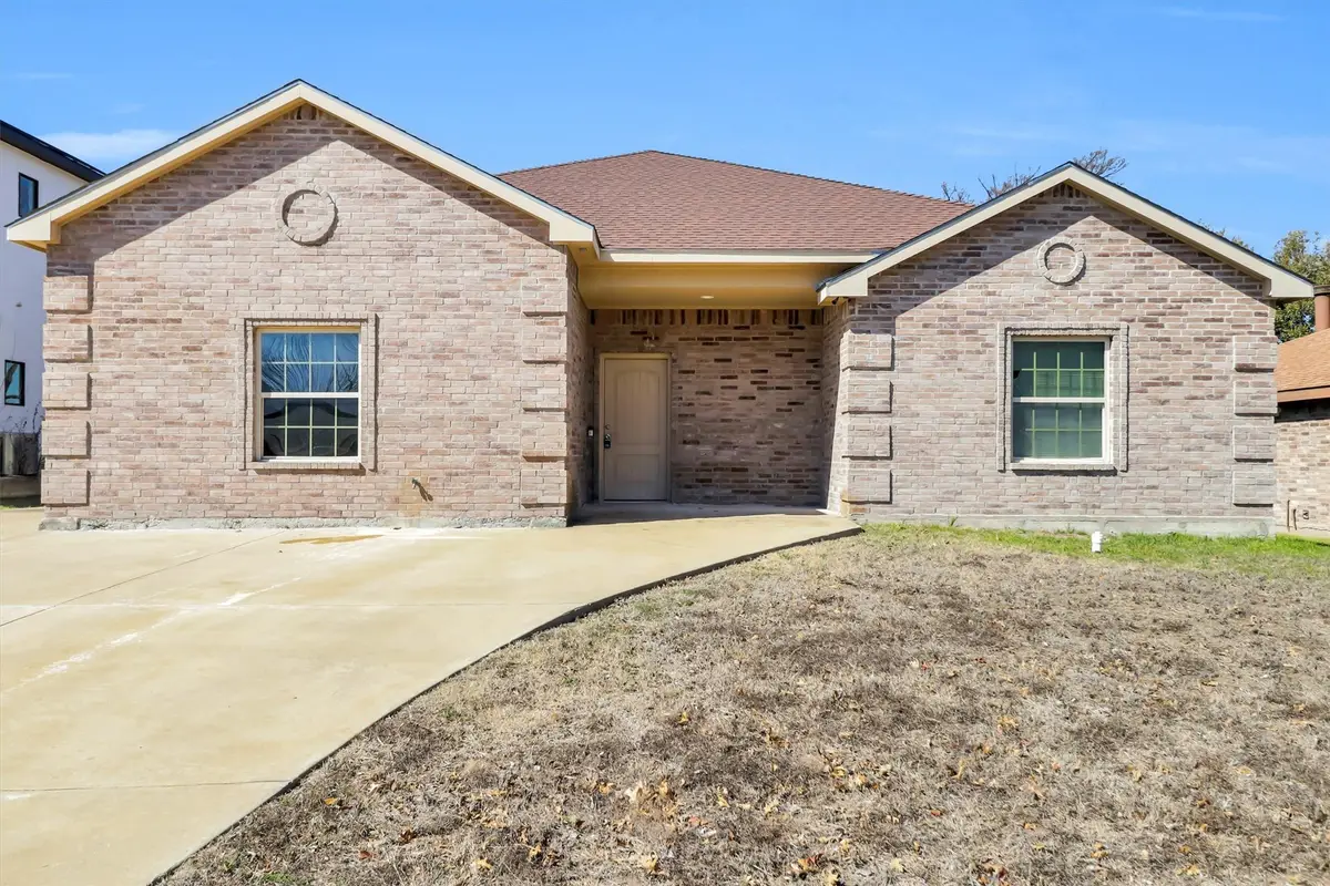 2923 E Pepperidge Drive, Lancaster, TX 75134 - #1