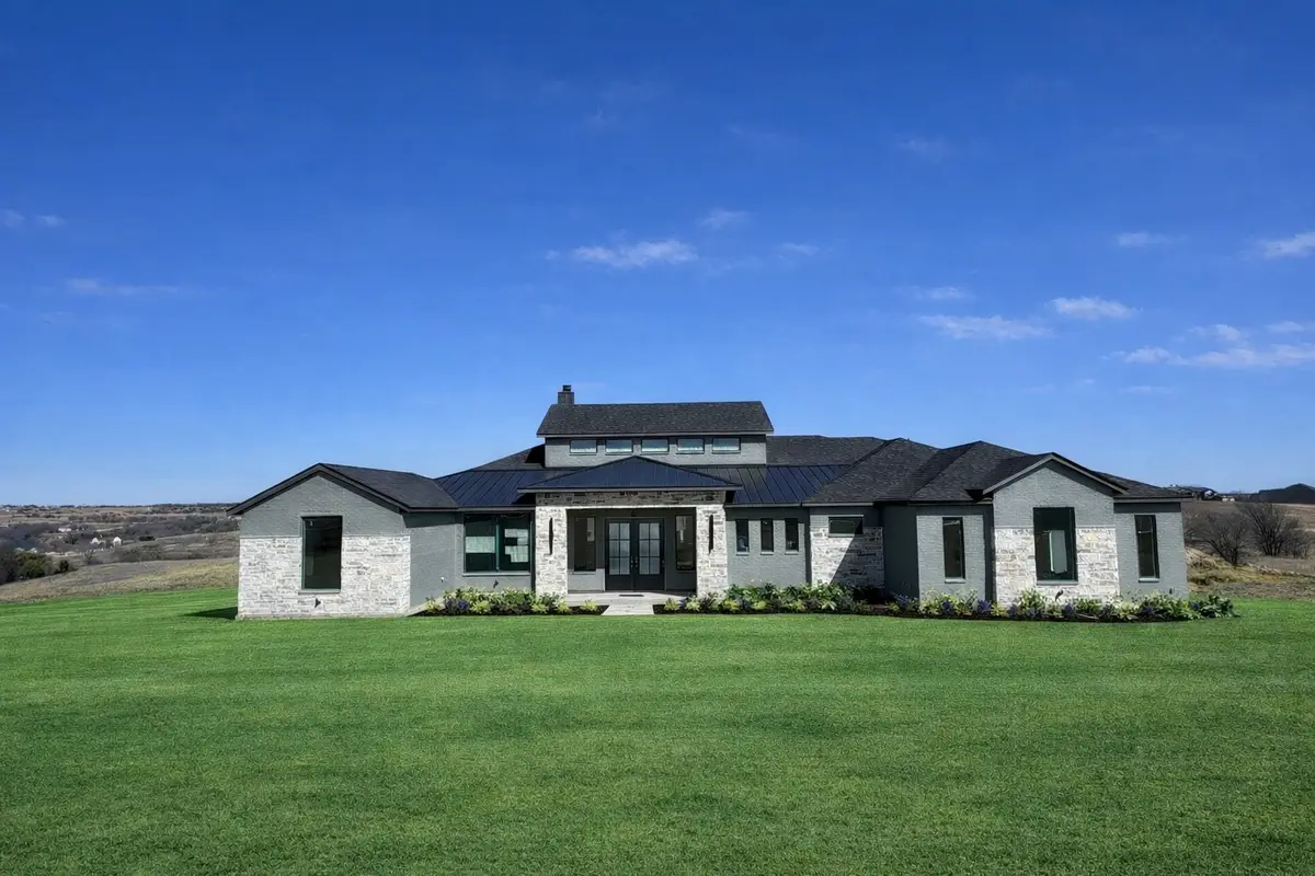 2078 Hidden Bluff Dr, Aledo, TX 76008 - #1