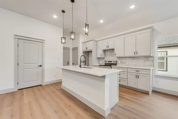 14583 Cherokee Lane, Log Cabin, TX 75148