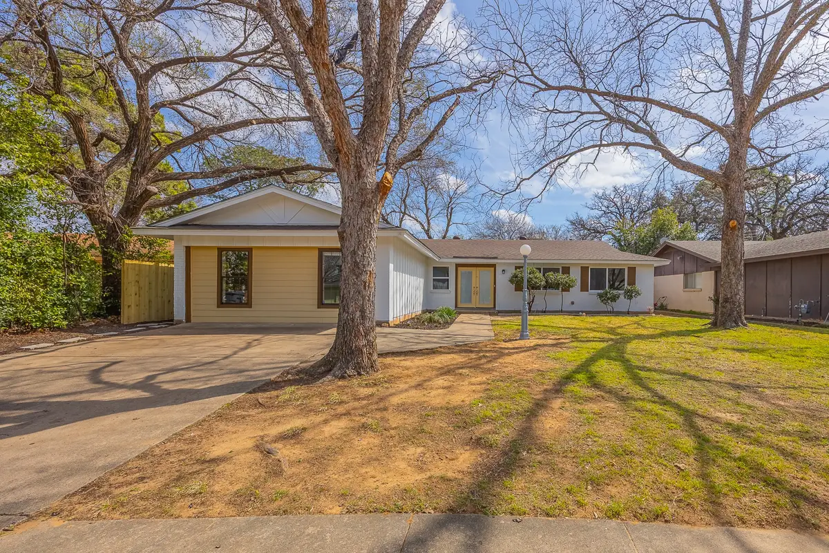 2804 Norwood Lane, Arlington, TX 76013 - #1