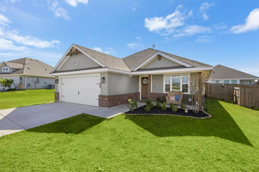 103 Olivia Street, Hillsboro, TX 76645 - #2