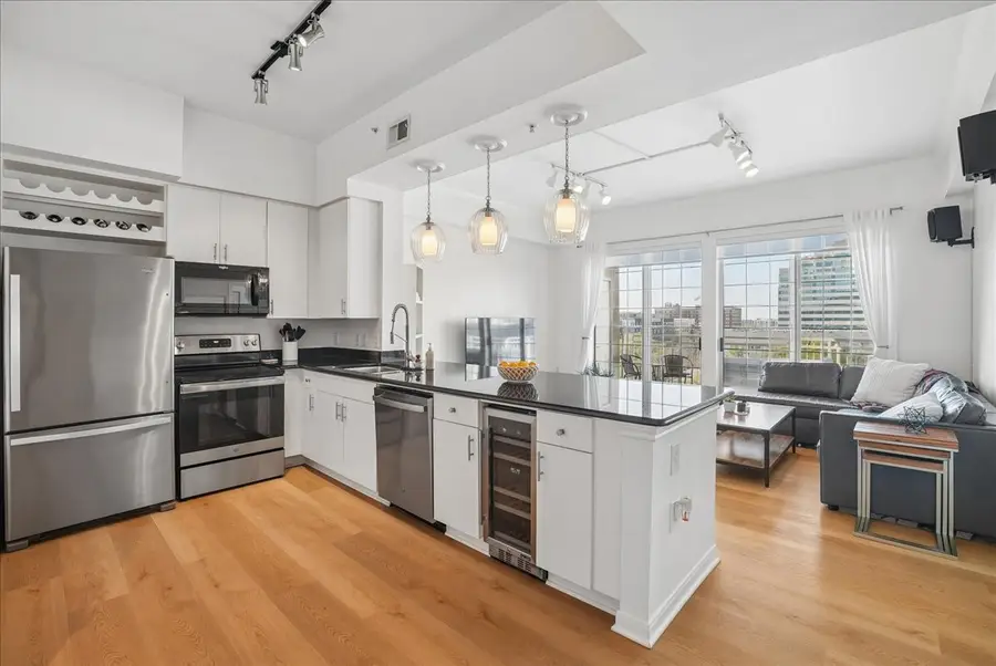 3225 Turtle Creek Boulevard #832, Dallas, TX 75219 - #2