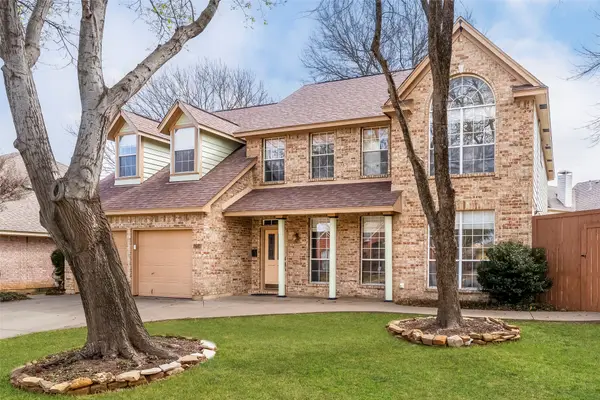5704 Champion Court, Arlington, TX 76017