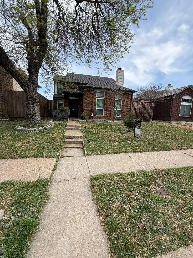 4216 Phoenix Drive, Carrollton, TX 75010 - #2