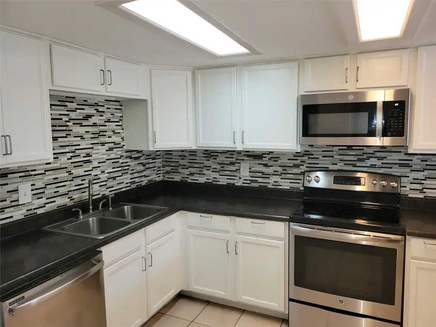 35 E Mountain Lane #34, Grand Prairie, TX 75052 - #2