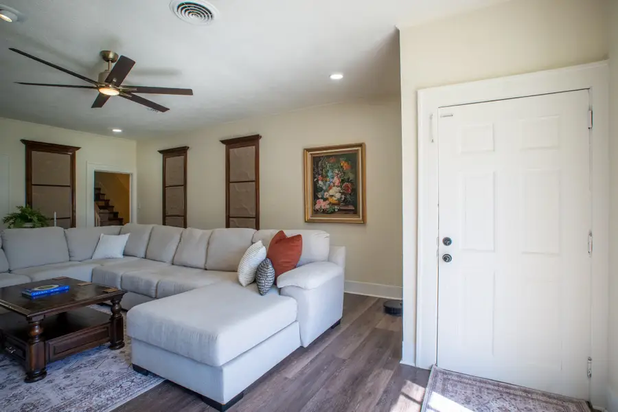 308 W Colorado, Wortham, TX 76693 - #3