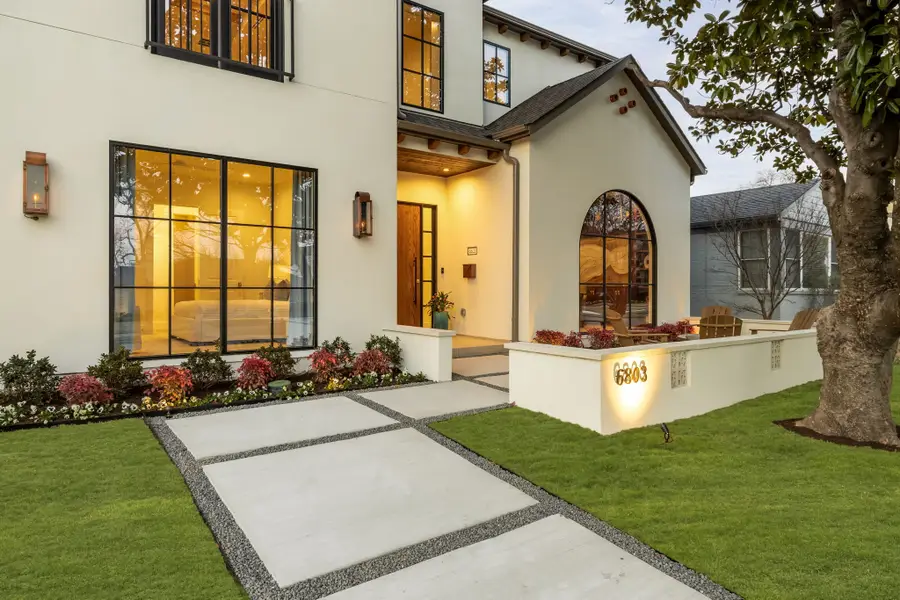 6803 Southridge Drive, Dallas, TX 75214 - #2