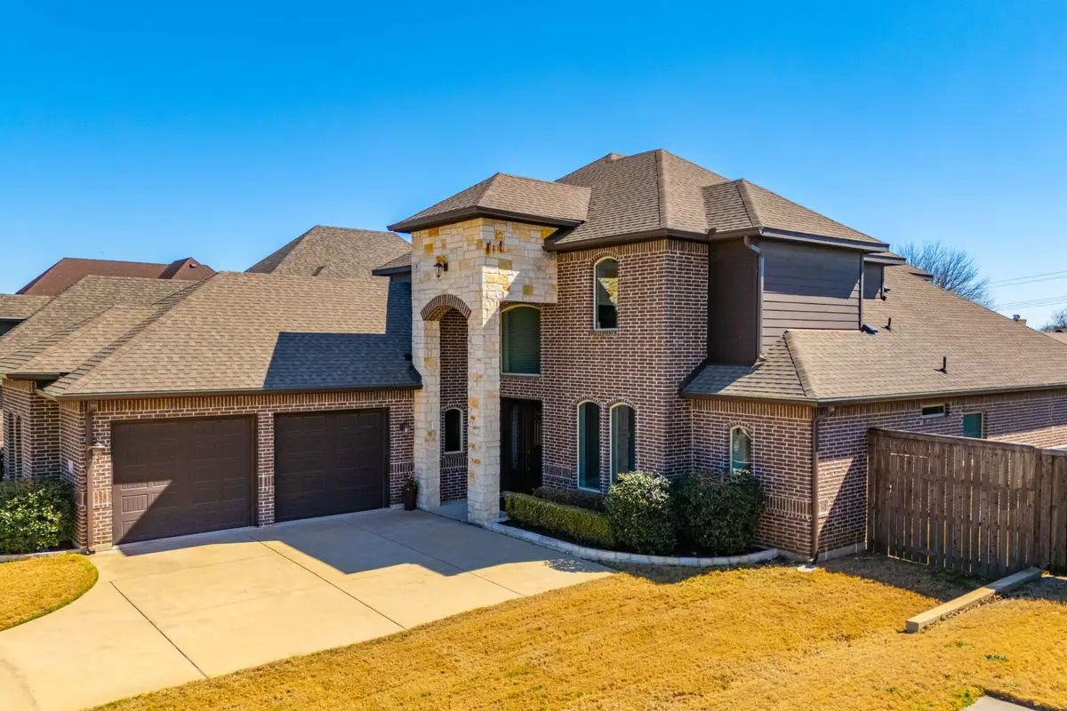 2608 Kuykendall Drive, Arlington, TX 76001 - #1