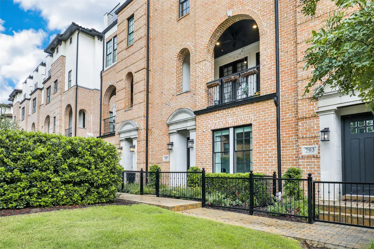 707 Will Rice Avenue, Irving, TX 75039 - #1