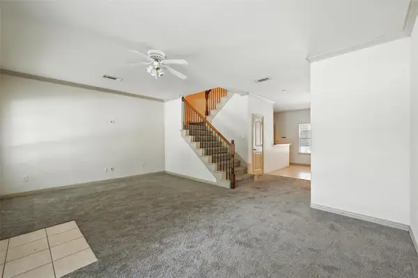 2353 Homewood Lane, Grand Prairie, TX 75050