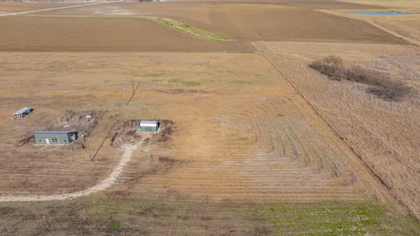 110 Pr 402, Grandview, TX 76050