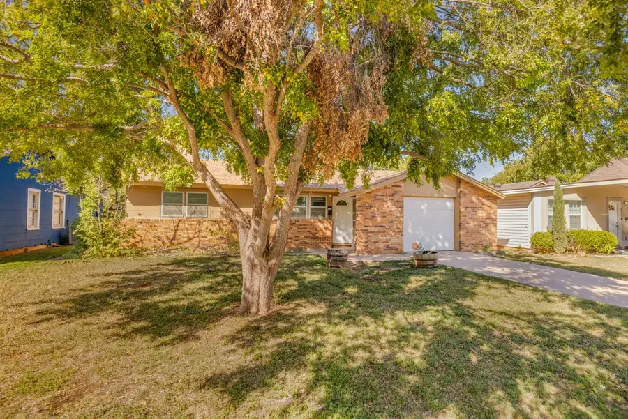 872 Forrest Avenue, Abilene, TX 79603 - #2