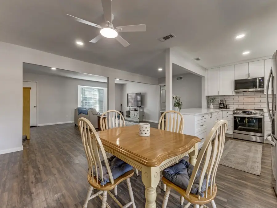 6037 Sandhurst Lane #C, Dallas, TX 75206 - #3