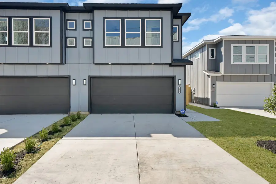 1407 Barry Avenue, Dallas, TX 75523 - #2