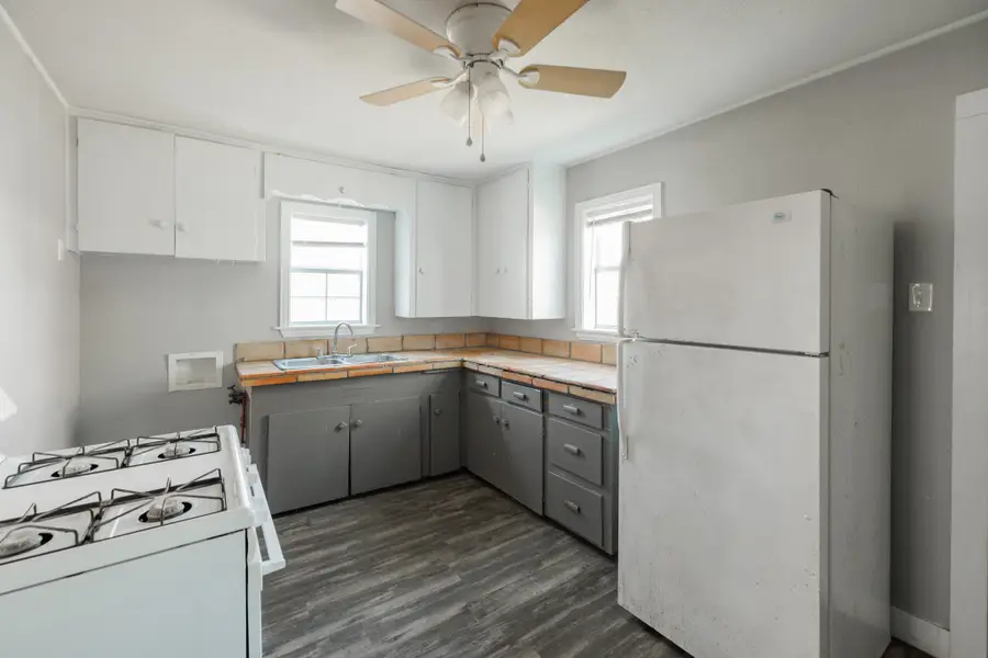 602 E North 15th Street, Abilene, TX 79601 - #3