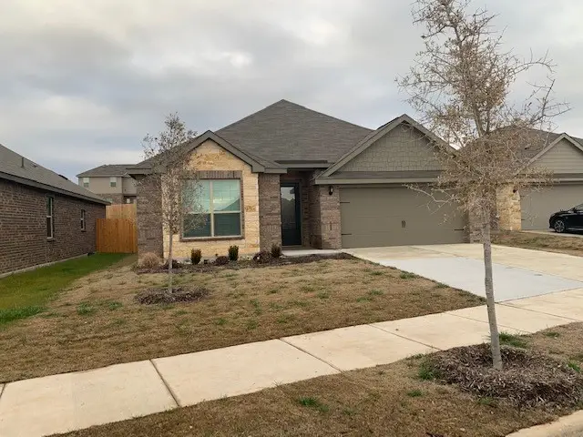 5408 Songbird Trail, Denton, TX 76207 - #2