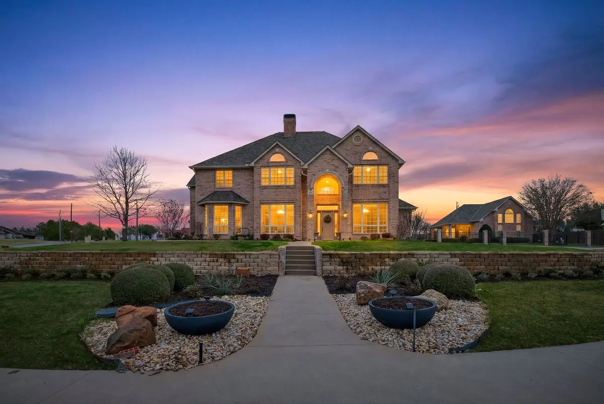 2101 Lakeshore Drive, Cleburne, TX 76033 - #1