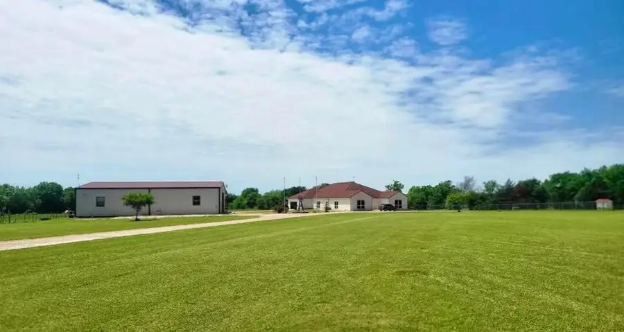 1220 Hinchliffe, Mexia, TX 76667 - #2