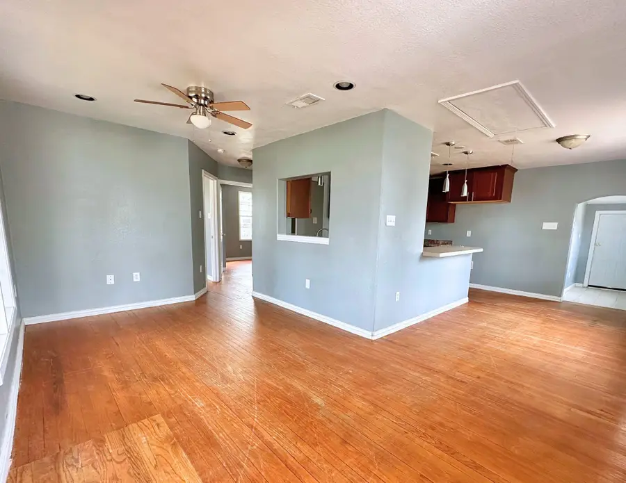 2530 W Elm Street, Denison, TX 75020 - #3