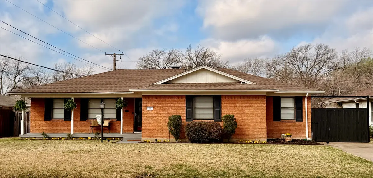 5811 Clendenin Avenue, Dallas, TX 75228 - #1