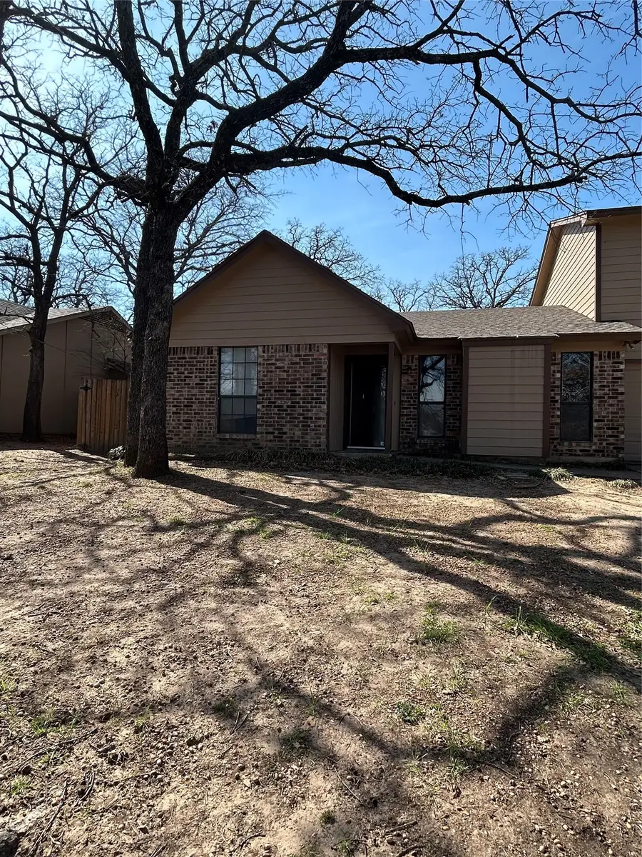 721 Timberoaks Drive, Azle, TX 76020 - #3