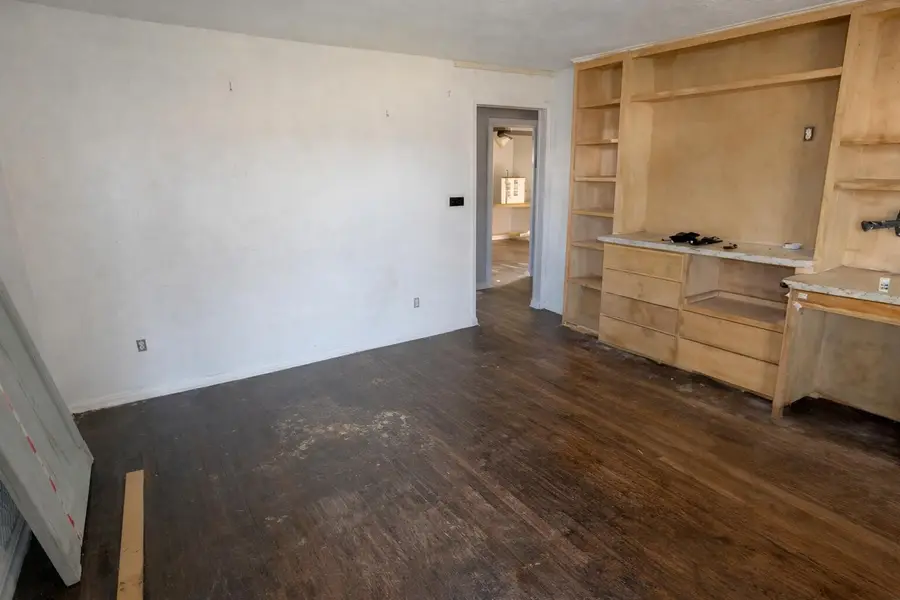 1727 N Nursery Road, Irving, TX 75061 - #3