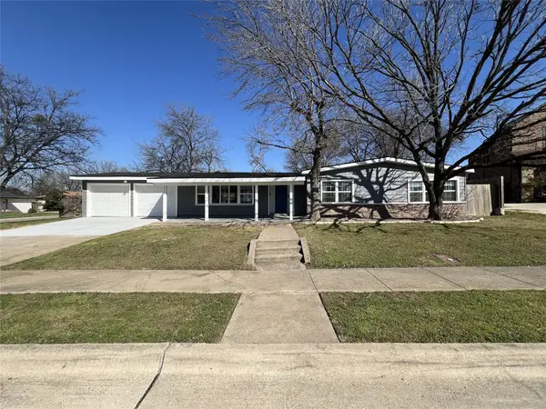 3332 Katrine Street, Haltom City, TX 76117