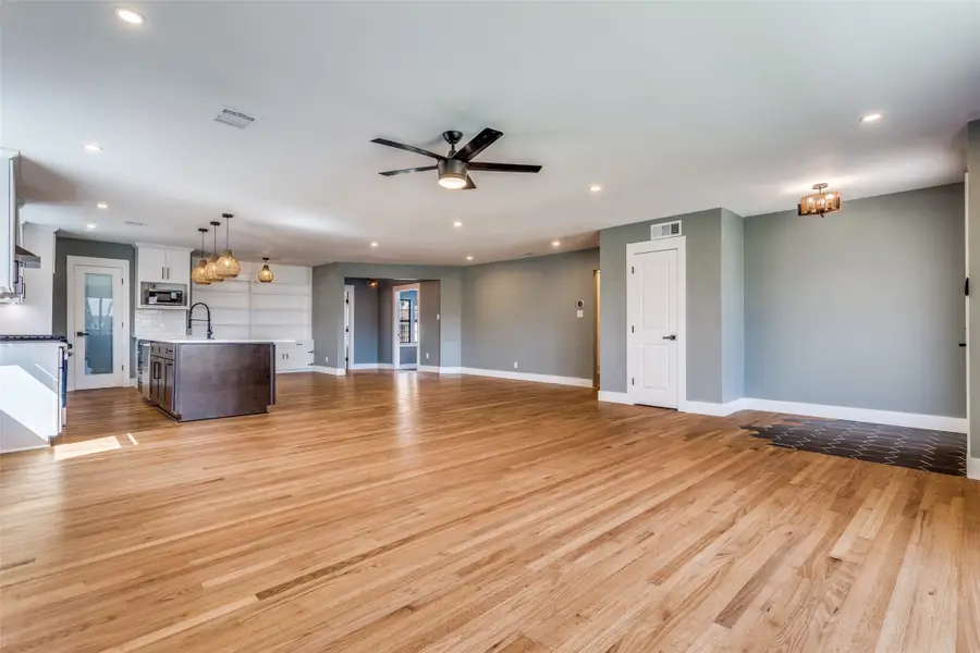 11027 Genetta Drive, Dallas, TX 75228 - #3