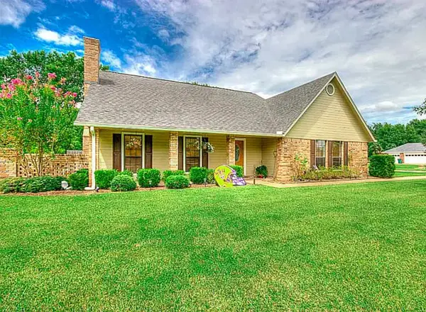 103 Lakewood Point Drive, Bossier City, LA 71111