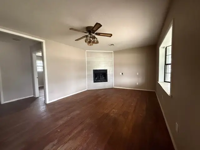 1217 N Lamb Street, Bowie, TX 76230 - #3