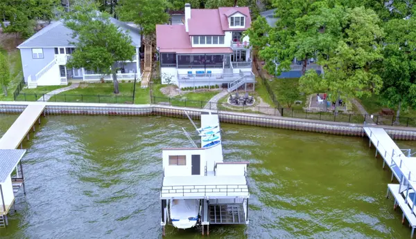 6207 Point Lavista, Malakoff, TX 75148