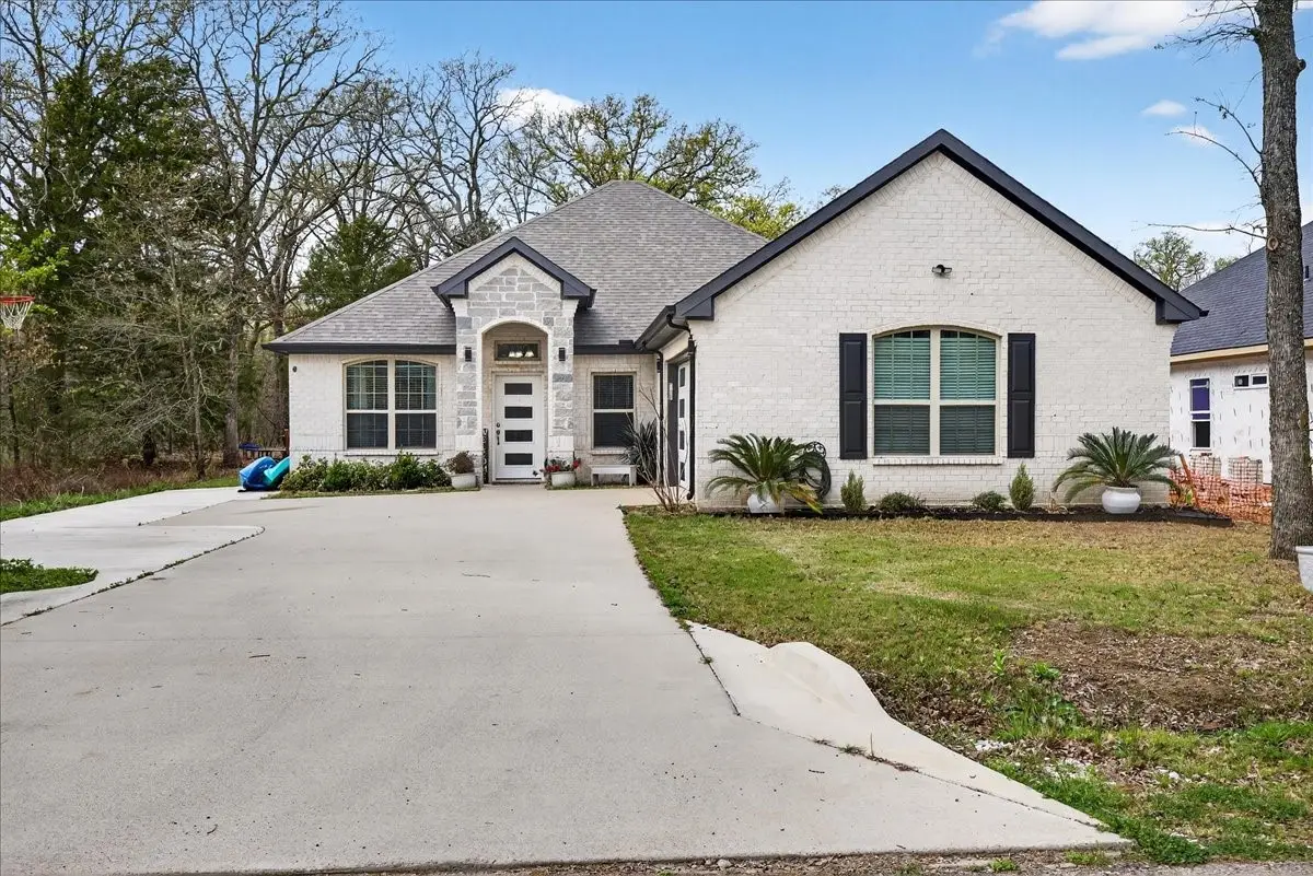 125 Parkside Drive, Trinidad, TX 75163 - #1